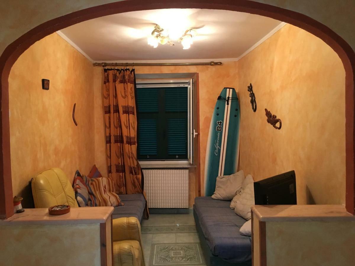 Appartement La Casa Di Zoe à Uscio Extérieur photo