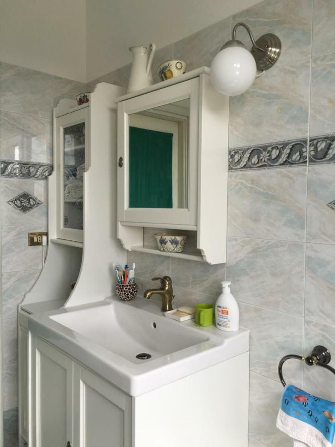 Appartement La Casa Di Zoe à Uscio Extérieur photo